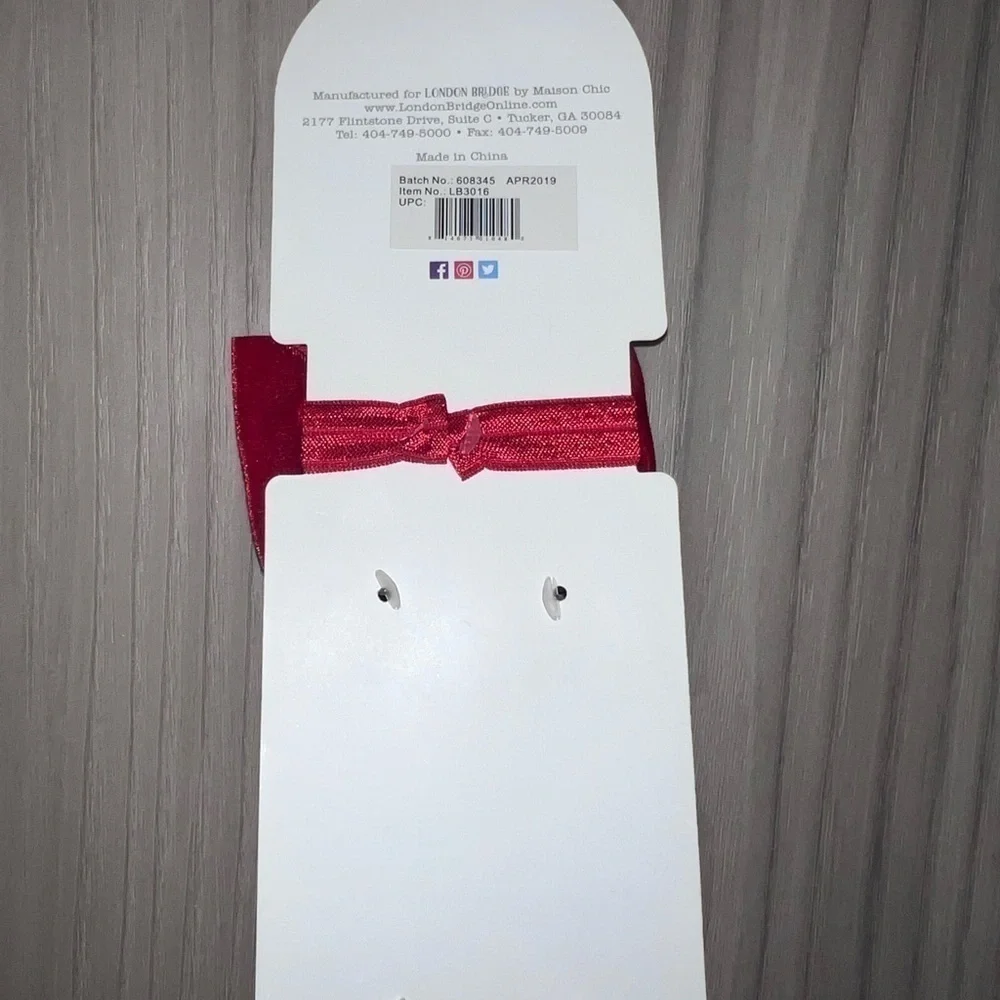 NWT Red Velvet Bows